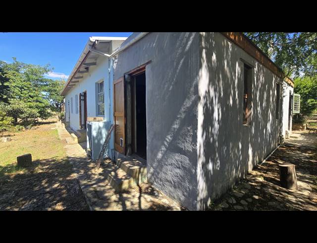 8,627M² FARM FOR SALE IN GREYTON